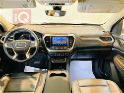 GMC Acadia